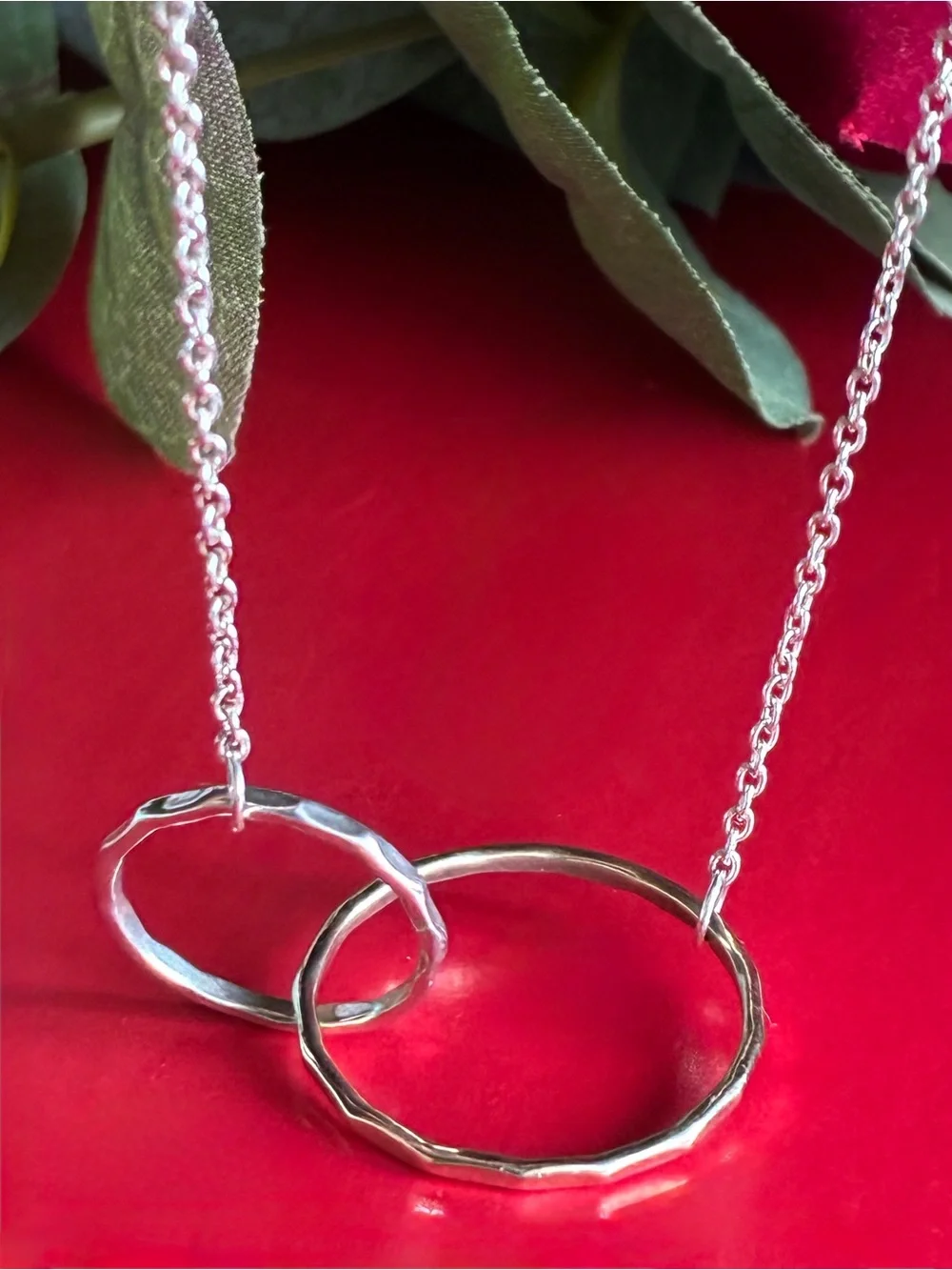 925 Interlocking Circle Silver Necklace - Elegant Women's Jewelry